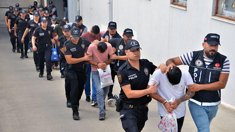 Adana'daki ‘Kökünü Kurutma Operasyonu’nda 132 tutuklama