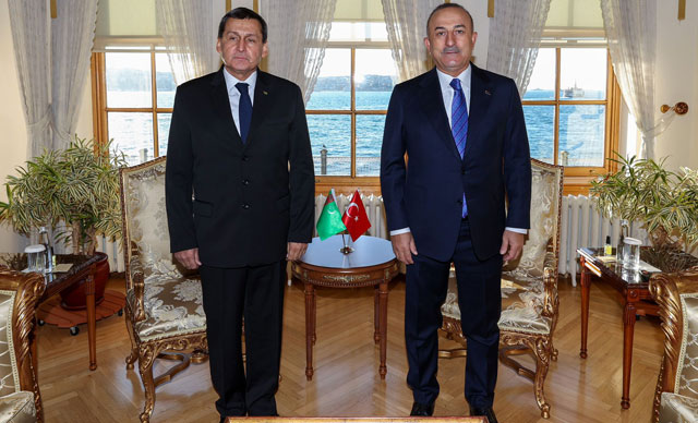 Bakan Çavuşoğlu Türkmenistan Dışişleri Bakanı ile görüştü