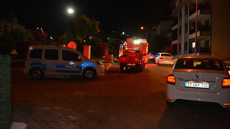 İzmir’de 2 katlı binada patlama: 3 yaralı